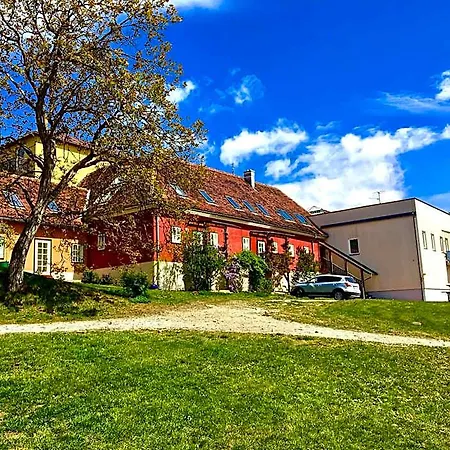 Apfelwirt Hotel *