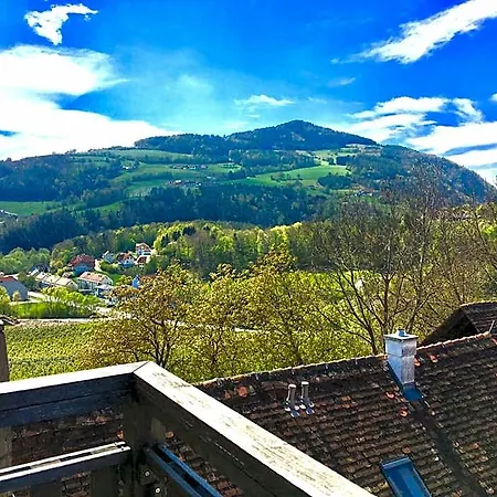 Apfelwirt Hotel *